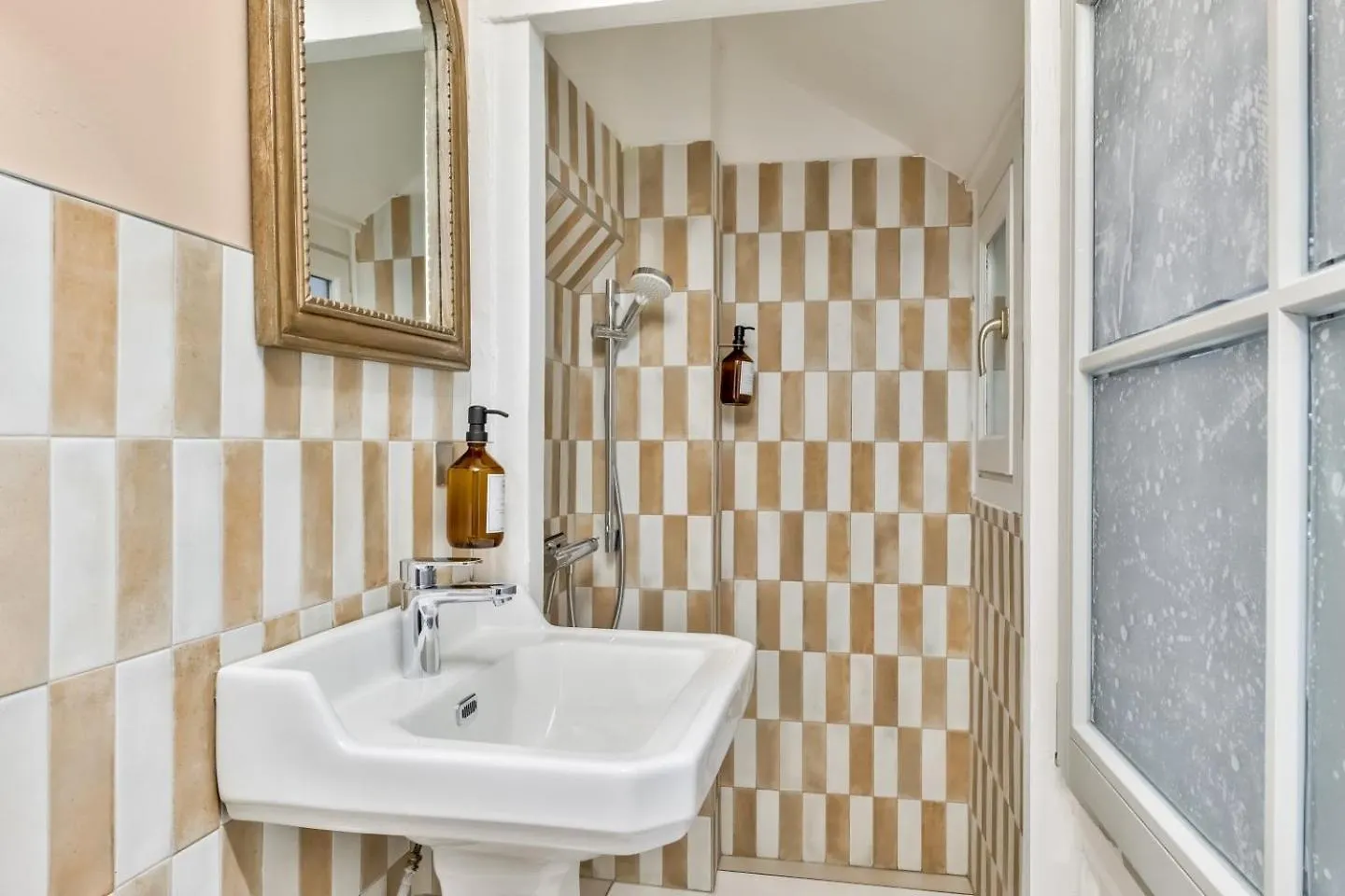 Nocnoc Le Boudoir Aparthotel Lyon